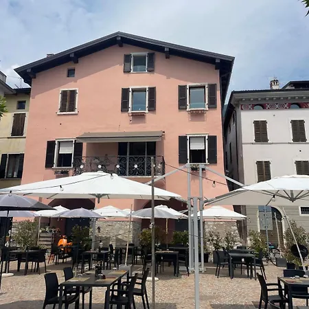 Saggezza Di *